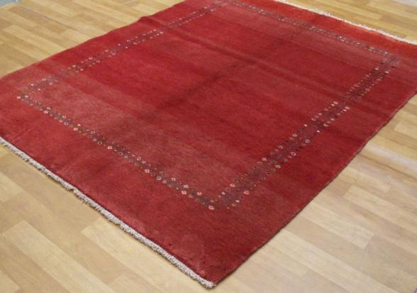 خرید اینترنتی فرش سنتی گبه در مطمئن ترین مراکز تهران
