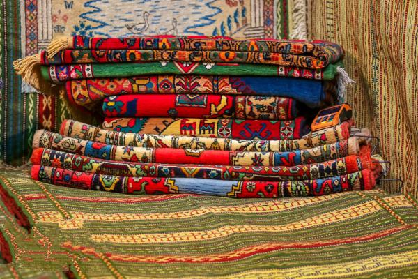 بررسی انواع فرش گبه درجه یک بر اساس رنگ